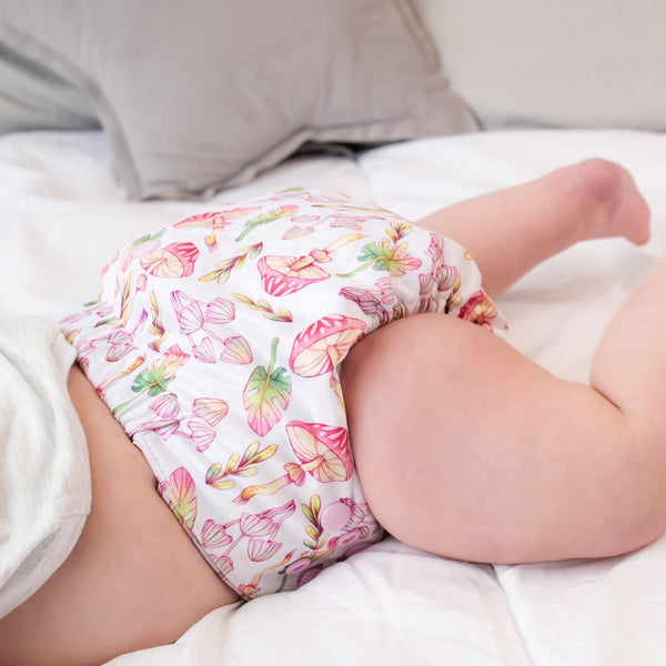Beginner Reusable Cloth Nappy Set (4x + Pod) - Monarch