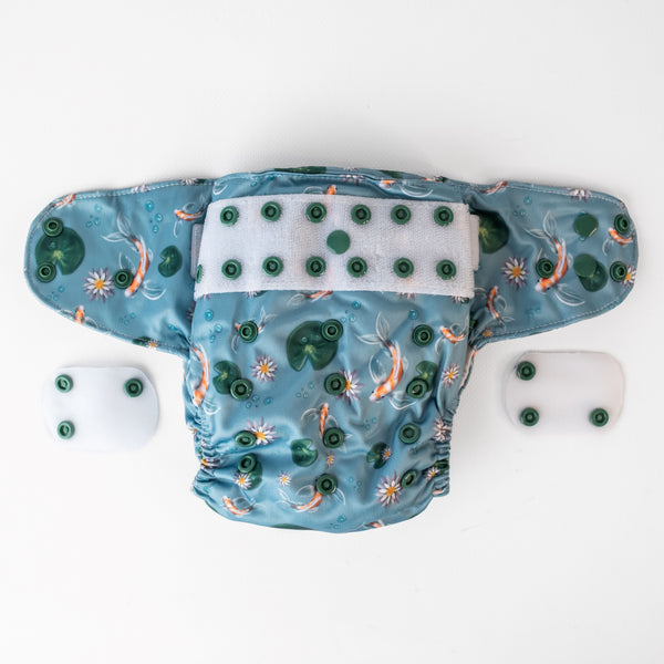 Eco Gift Bundle (4 Nappies + Pod + Mat) | Brighter Days