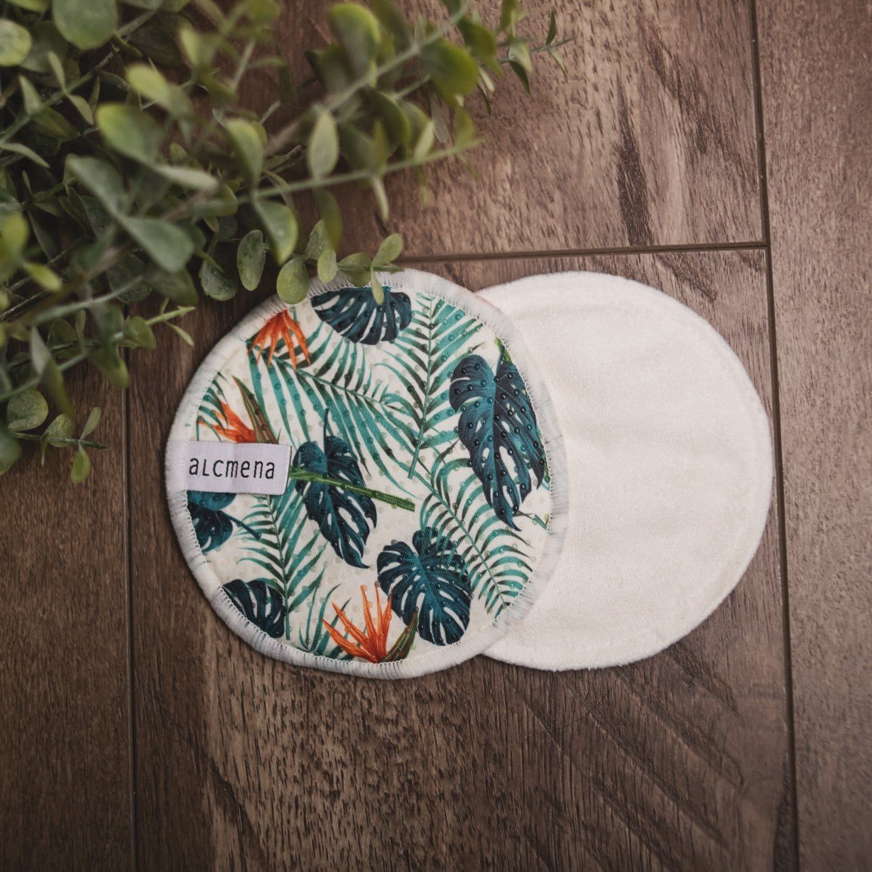 Alcmena | Breast Pads | Fern Down For What - Monarch