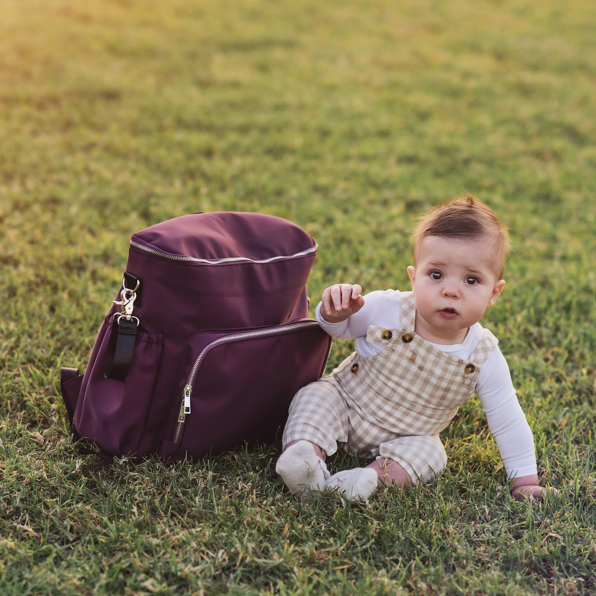 [SECONDS] 4-in-1 Nappy Backpack | Mulberry - Monarch